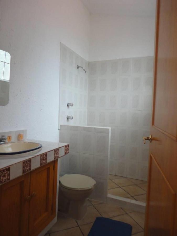 Hostal Villa Quieta Tepoztlan Bagian luar foto